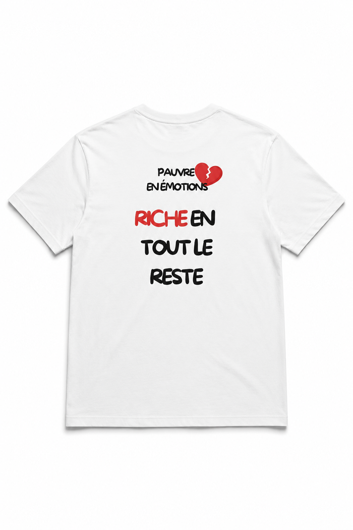 PAUVRE EN ÉMOTIONS, RICHE EN TOUT LE RESTE