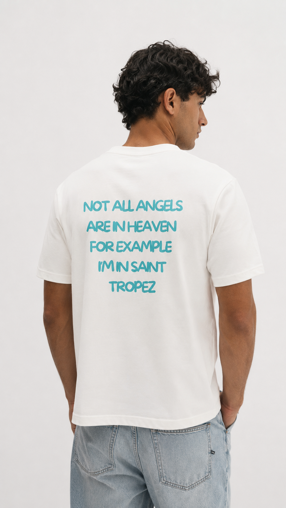 T-shirt blanc OFFSHORE print turquoise Not all angels Saint-Tropez porté