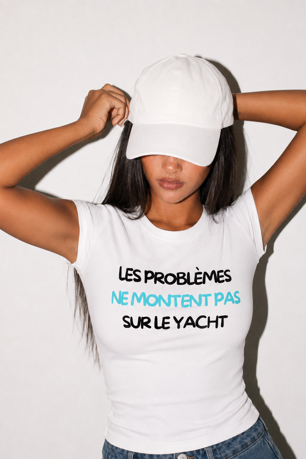 Baby tee blanc OFFSHORE Les problèmes ne montent pas sur le yacht vue 3