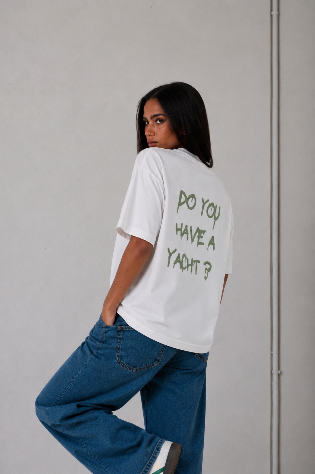 T-shirt blanc OFFSHORE Do you have a yacht studio dos